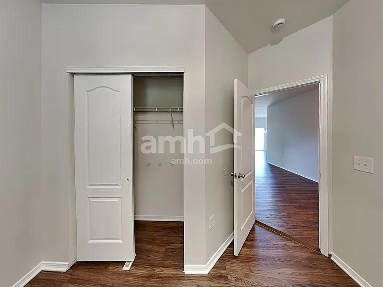 4317 Overbecks Ln — Photo 16