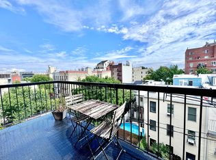 243 16th St APT 4L, Brooklyn, NY 11215