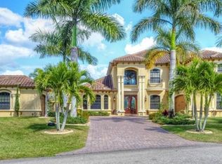 1945 SE 19th Ln, Cape Coral, FL 33990