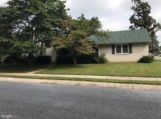 2515 Sherwood Rd, Reading, PA 19610