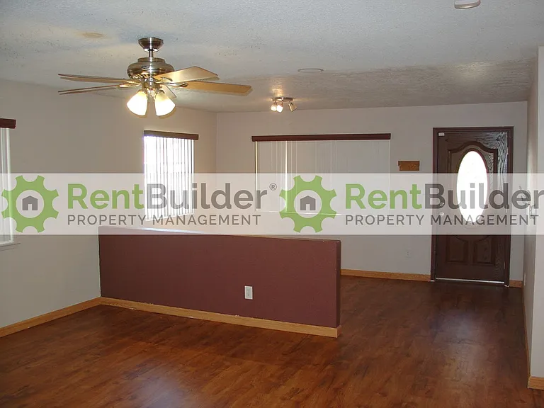 14104 Turner Pl NE — Photo 25
