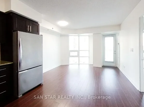 185 Bonis Ave Unit 612, Toronto, ON M1T 0A4