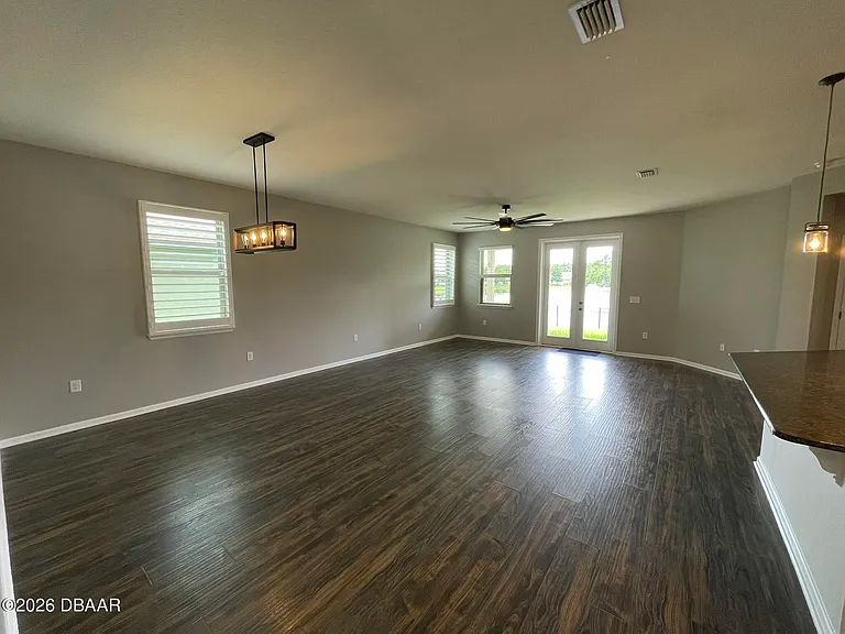 465 Tuscany Chase Dr — Photo 6