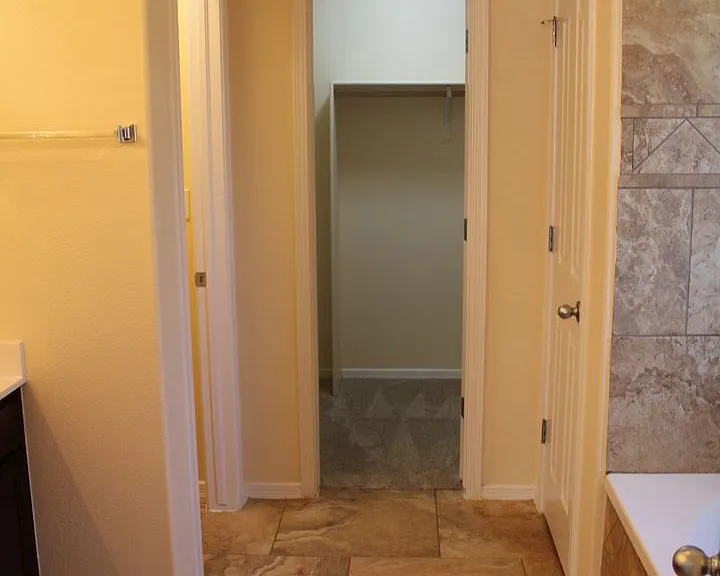12928 Hueco Pit Dr — Photo 12
