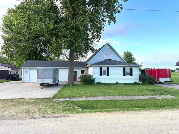 312 E School St, Preston, IA 52069