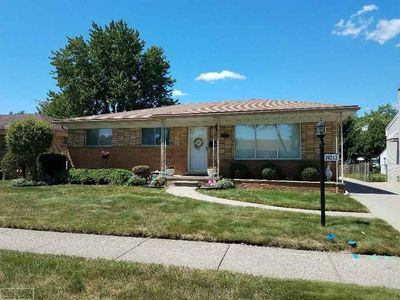 24213 Johnston Ave, Eastpointe, MI, 48021