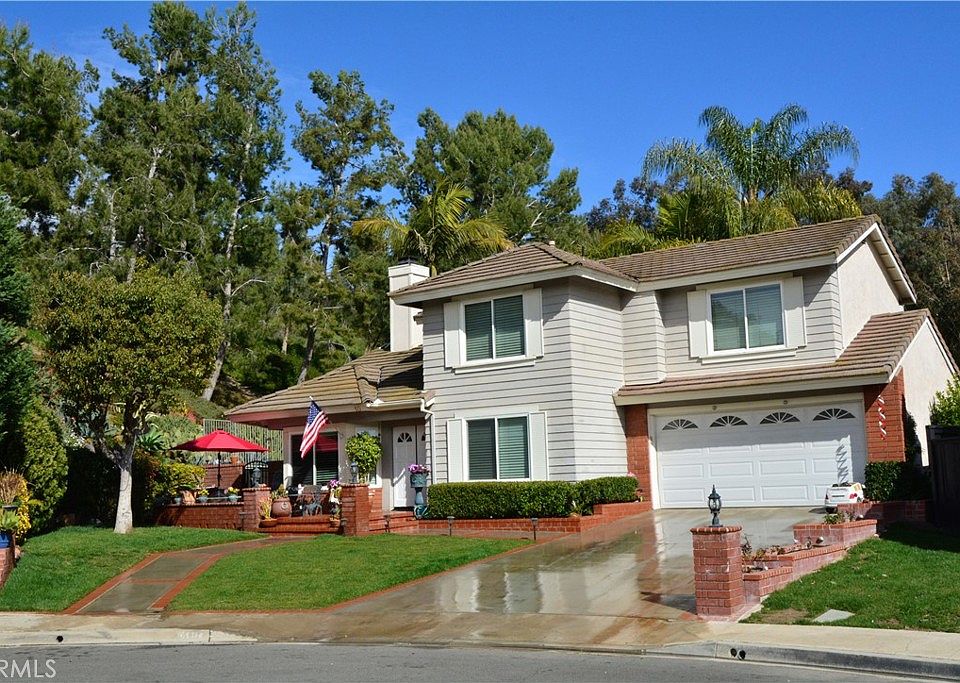 1st image of 10 White Pelican Ln