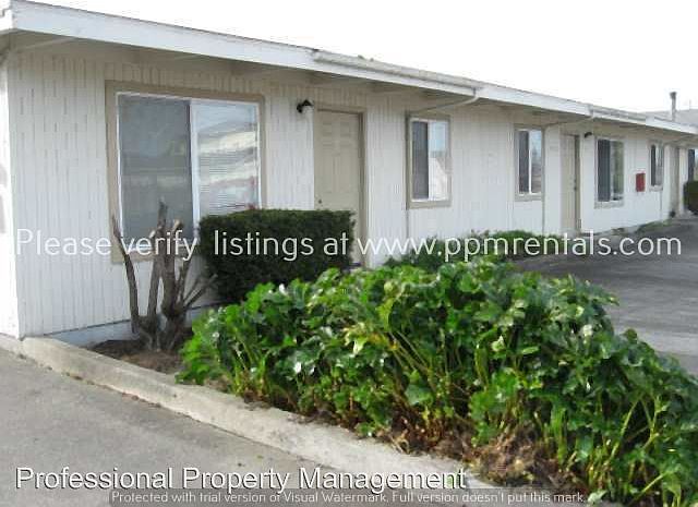 2nd image of 2082 Quaker St APT A