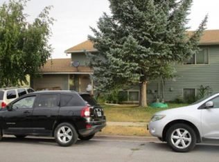 134 Barrett Ave, Evanston, WY 82930