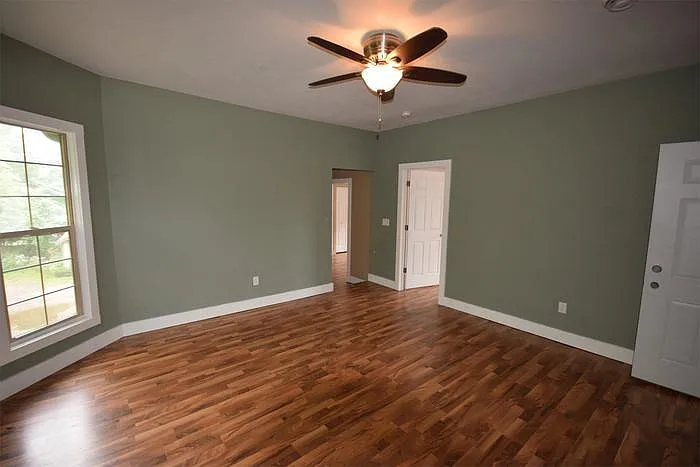 409 Waugoo Ave #A — Photo 1