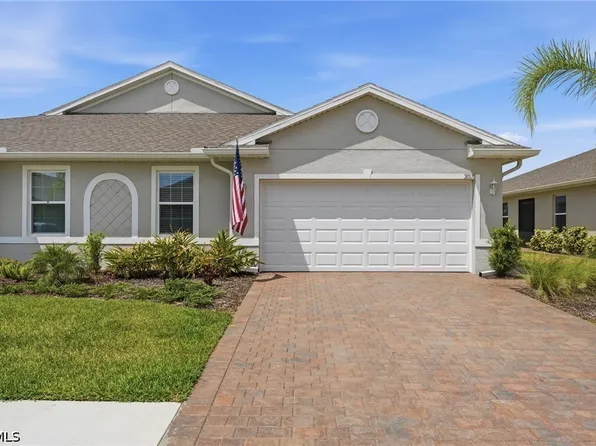 20175 Camino Torcido Loop, North Fort Myers, FL 33917