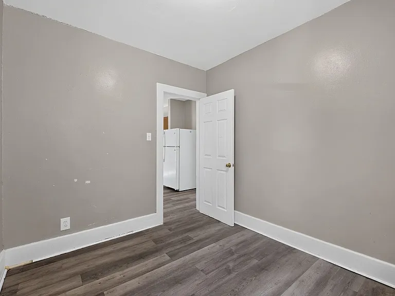 3045 N Dr William Finlayson St — Photo 8