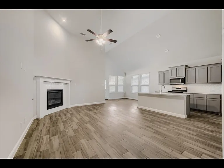 2632 Jordan Dwyer Way — Photo 2