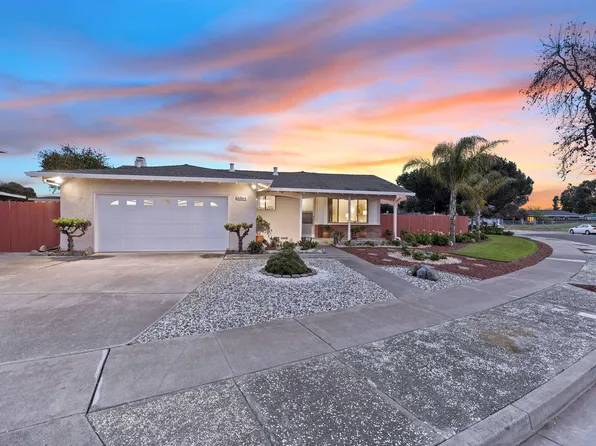 6364 Honeysuckle Dr, Newark, CA 94560