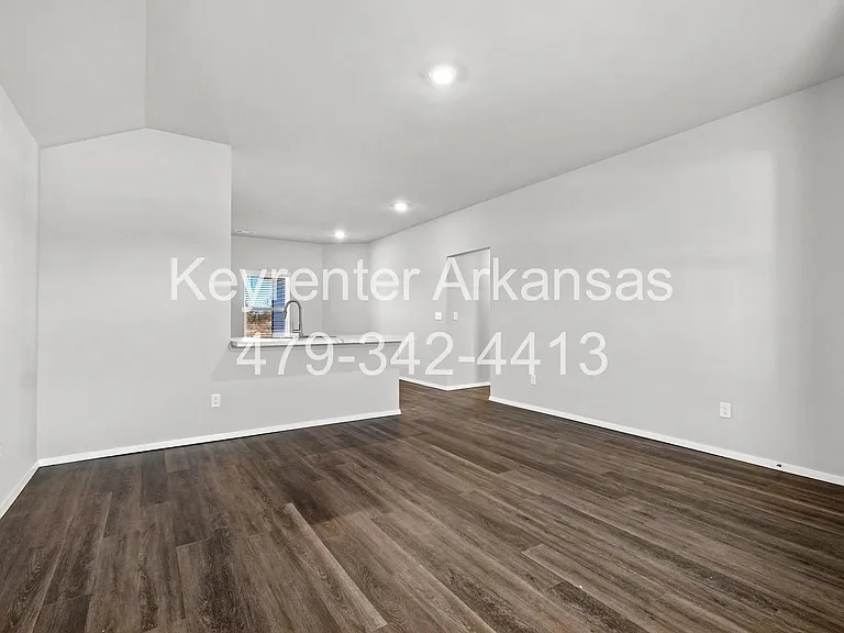 817 S Katlyn Dr — Photo 8