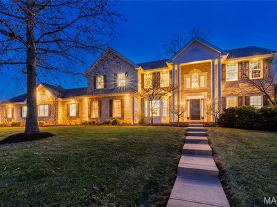 4037 S Lindbergh Blvd, Saint Louis, MO, 63127