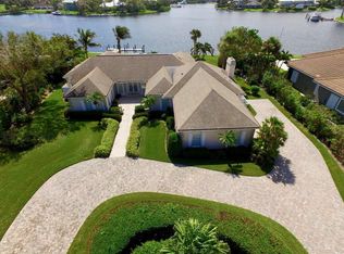 1895 Cutlass Cove Dr, Vero Beach, FL 32963