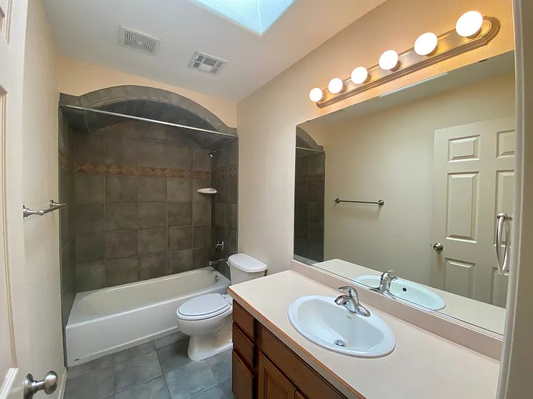 3860 Las Colinas Dr — Photo 22