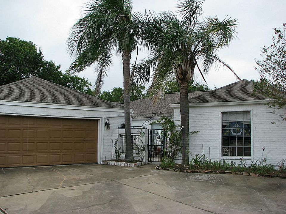 1st image of 2814 Foxfire Cir
