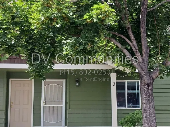 2521 NW Cedar Ave, Redmond, OR