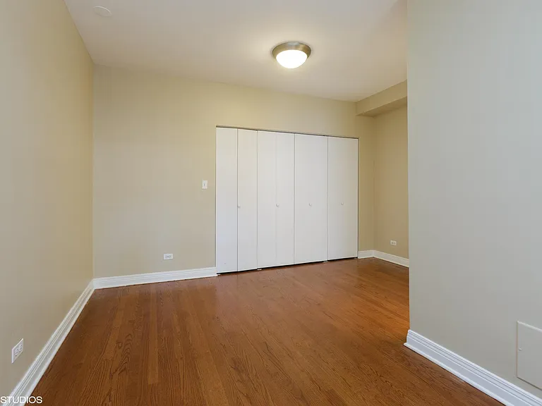 743 W Belden Ave #A — Photo 10