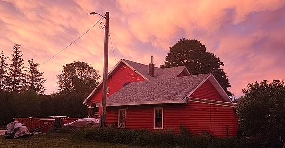 3rd image of 515 Dean St