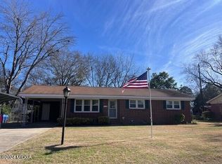 110 Walker Dr, Centerville, GA 31028