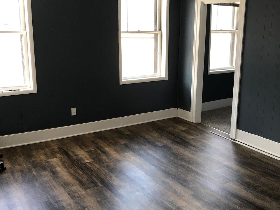 1st image of 240 4th St #1