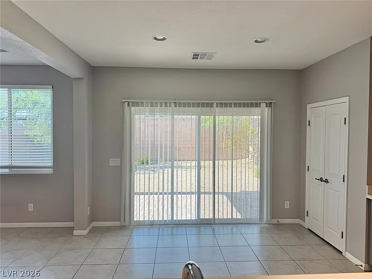 9953 Tucket Point Ct — Photo 6