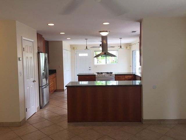 Kitchen Dining Room area