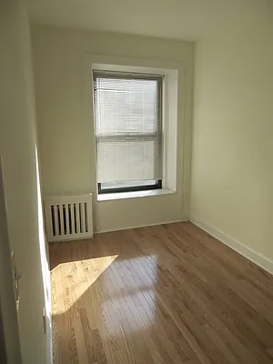 Rented by Performing Assets Corp | media 35