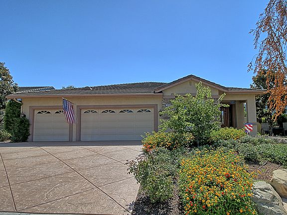 4th image of 1858 Baja Vista Way