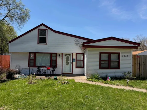 3016 Latham St, Rockford, IL 61103