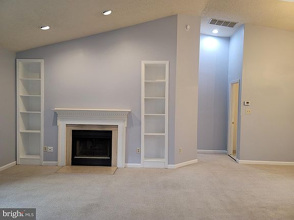 2nd image of 7714 Lafayette Forest Dr #151