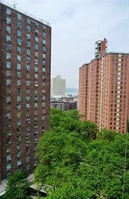 Sold by Douglas Elliman | media 32