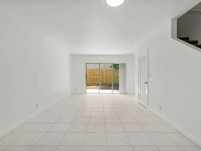 Vista Townhomes — Photo 19