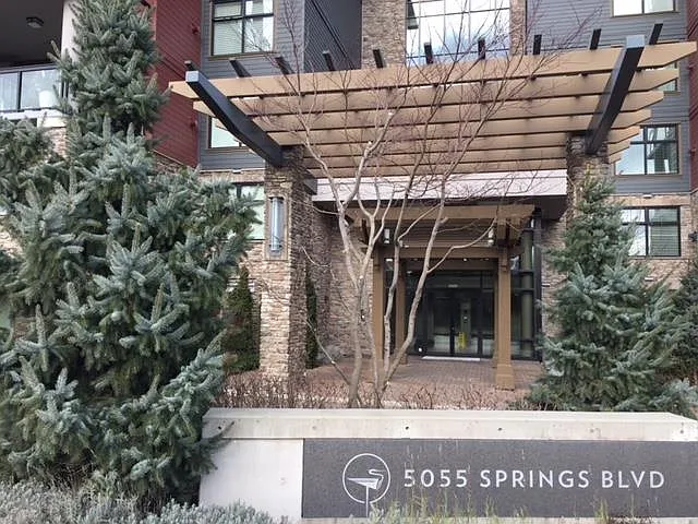 5055 Springs Blvd #102 — Photo 1