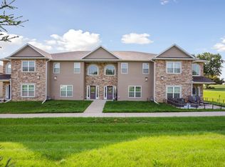 4505 Wild Rose Ct, Cedar Falls, IA 50613