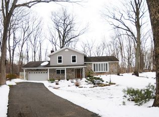 33 Regen Rd, Danbury, CT 06811