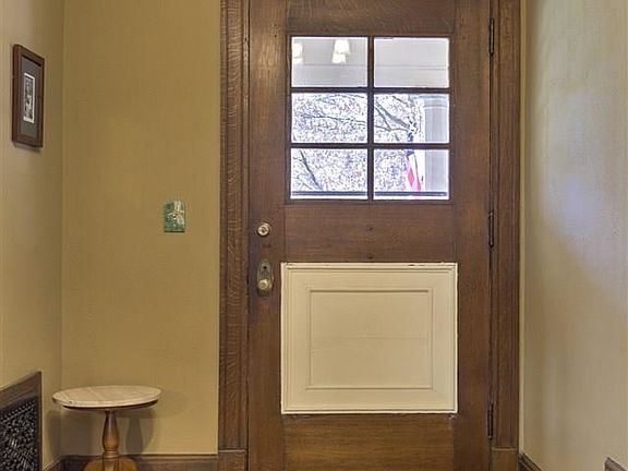 3rd image of 3616 Lincoln Blvd