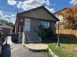 78 Portsdown Rd, Toronto, ON M1P 1V1