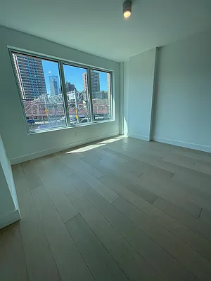 Rented by Luxhome LLC | media 17