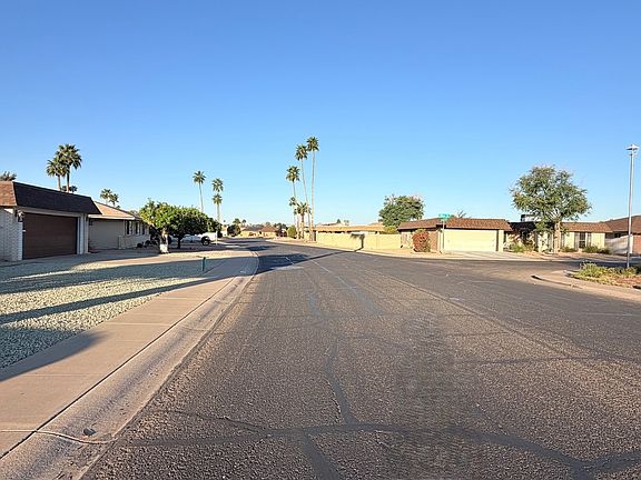 4th image of 10216 W Ironwood Dr