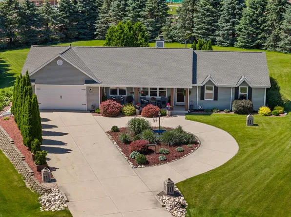 N95W25938 Rivers Hollow COURT, Colgate, WI 53017