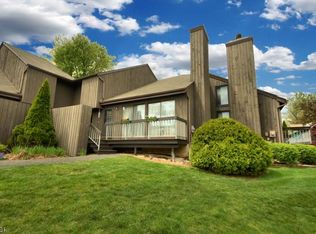 31-31 Bloomingdale Dr, Hillsborough, NJ 08844