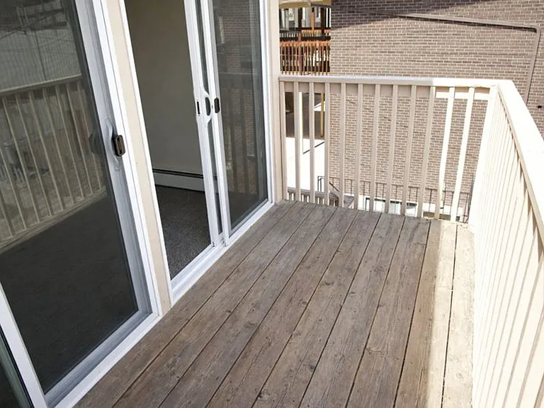 1830 S Garfield St — Photo 14