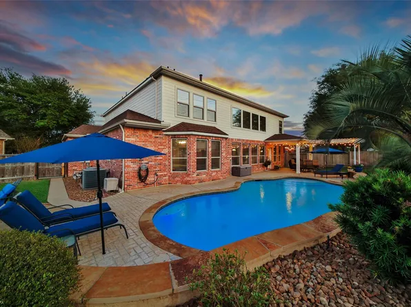 6006 Emberwood Falls Dr, Katy, TX 77494