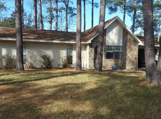 903 Spanish Oak Dr, Hinesville, GA 31313