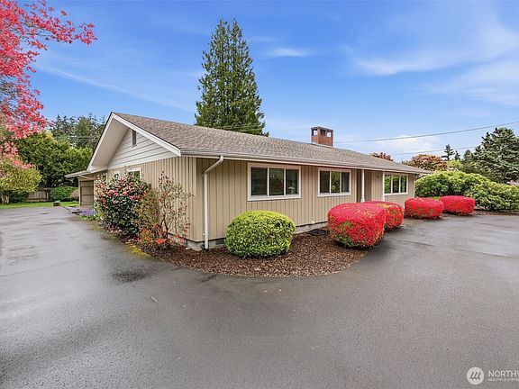 4th image of 2246 Cascade Way