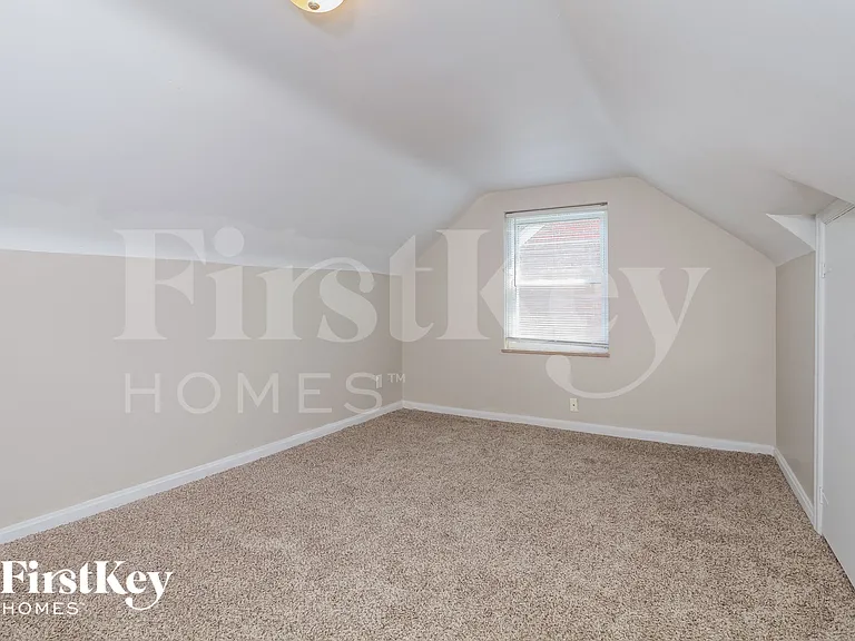 5256 Ponce Ln — Photo 10